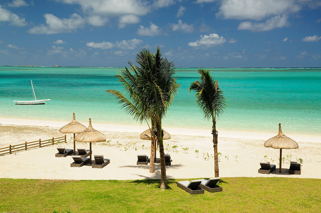 Penthouses Paradise Beach