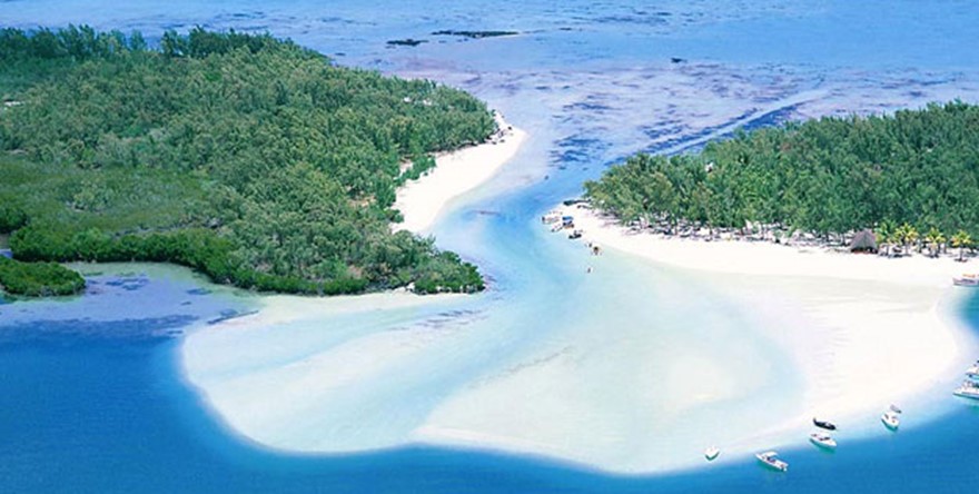L’île aux Cerfs et l’île Plate parmi les 40 plus belles plages au monde