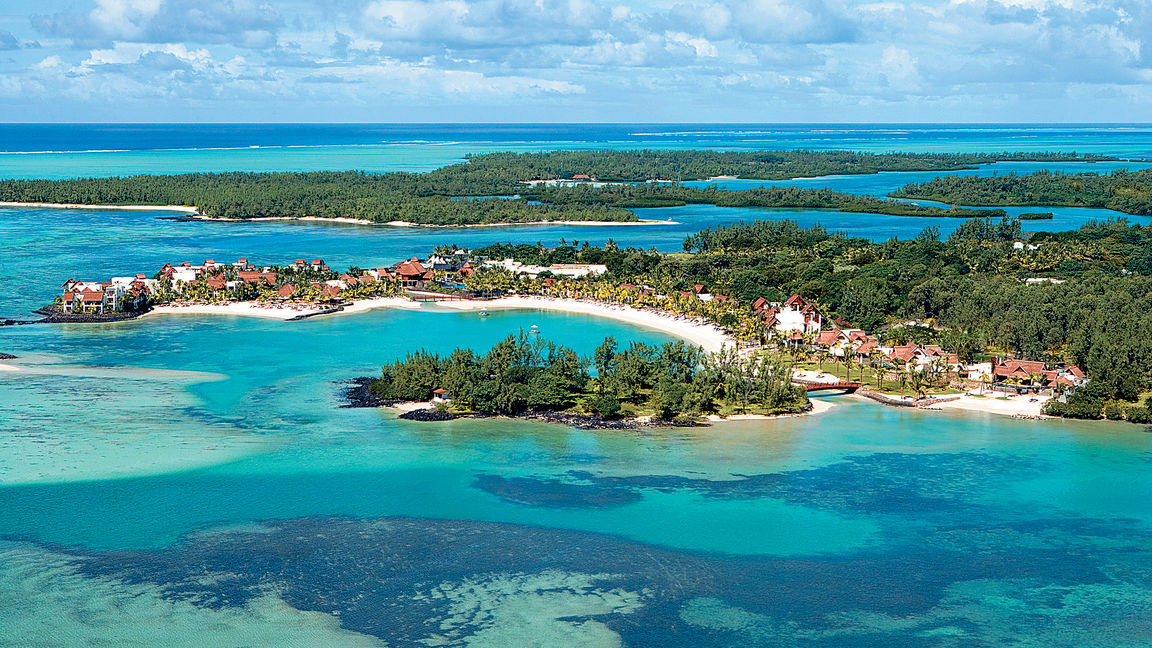 Trou d'Eau Douce - authentic village on the East coast