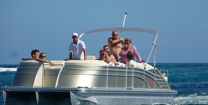 9 P1020682_sliderImage.jpg