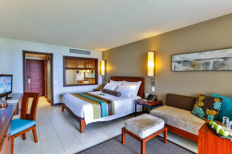 Constance Belle-Mare Plage Hotel