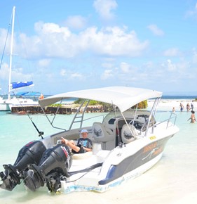 private boat trip mauritius DSC_0250.jpg