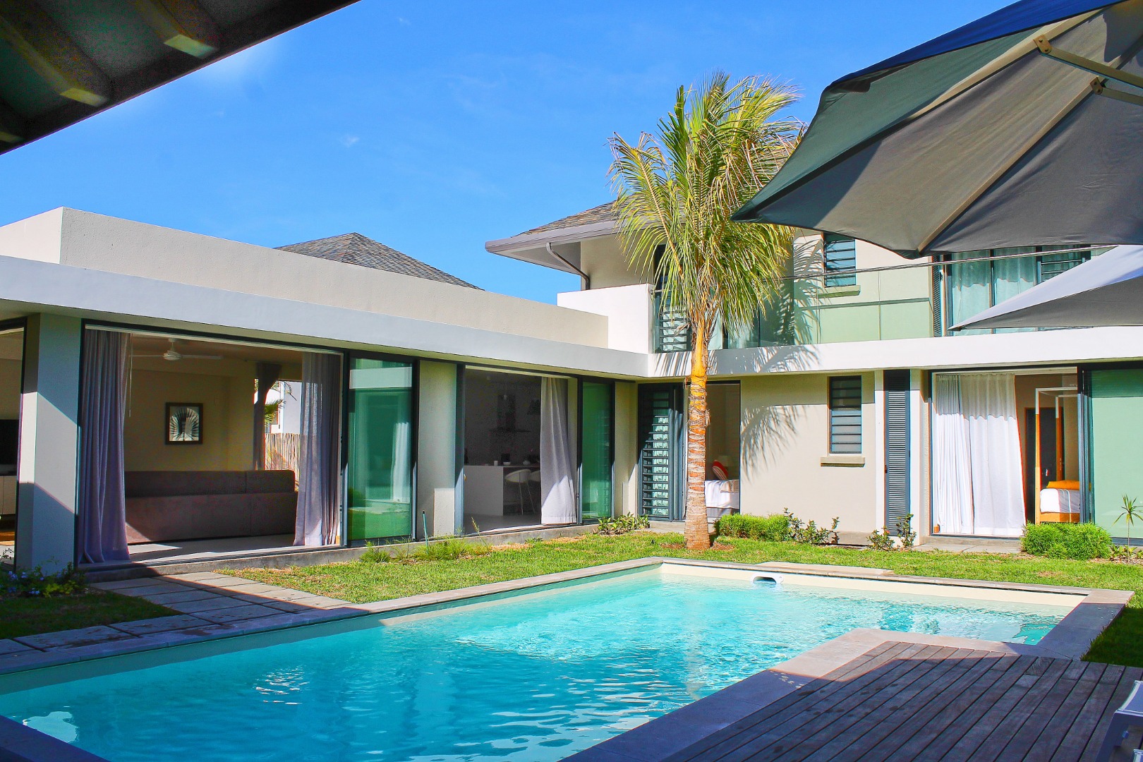 Prestige  villa-min.jpg