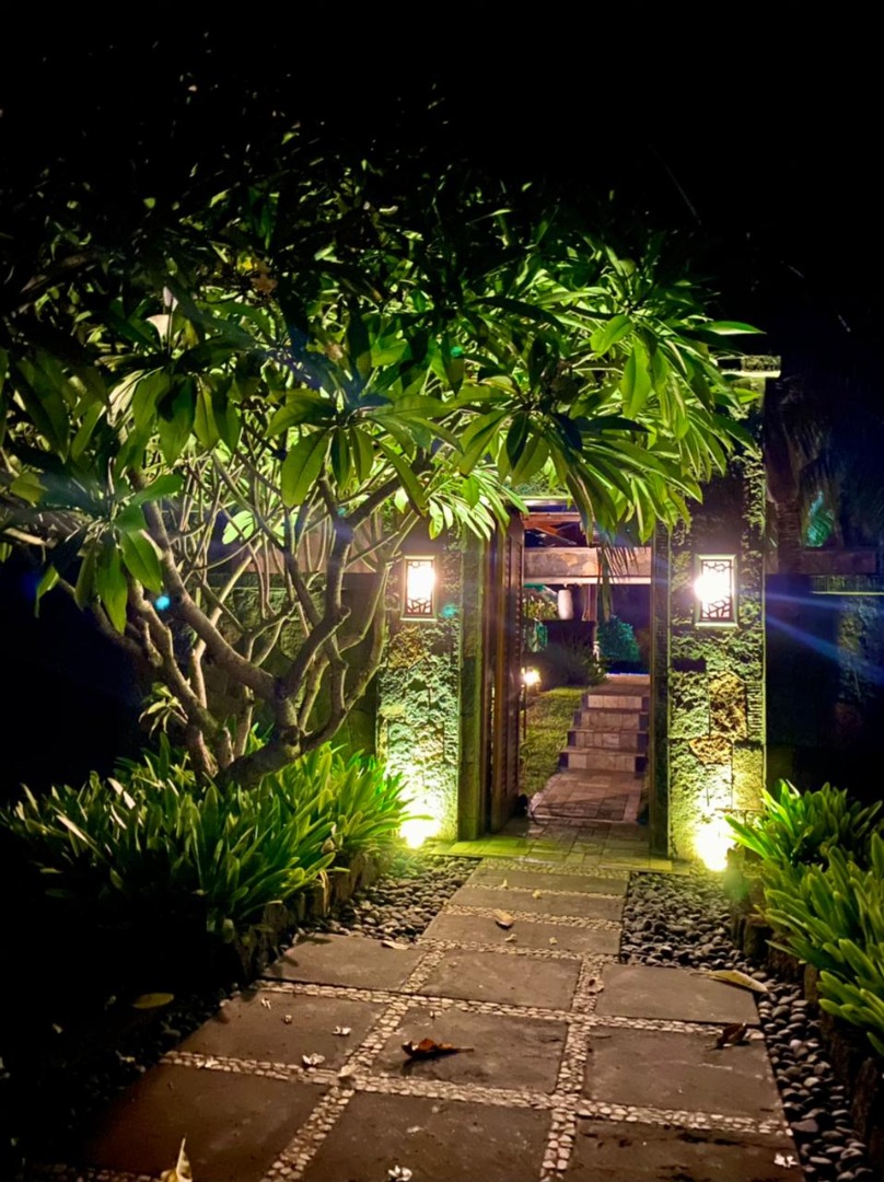 Villa Flowers of Paradise