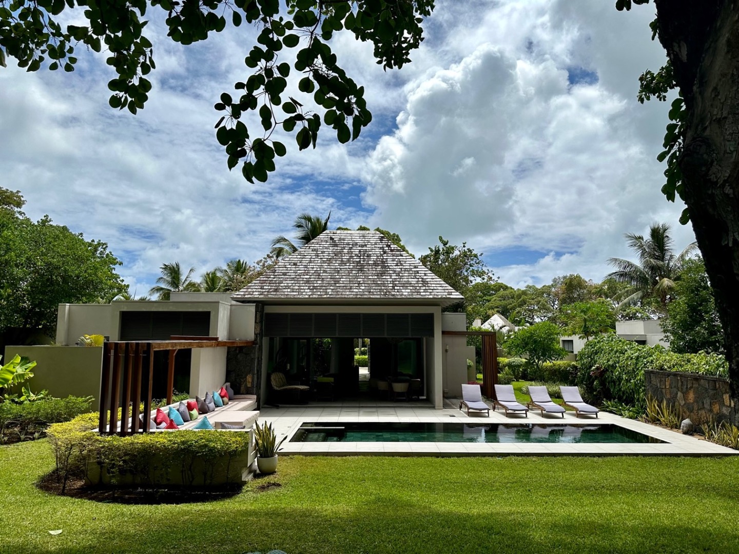 Exterior seating area.jpg