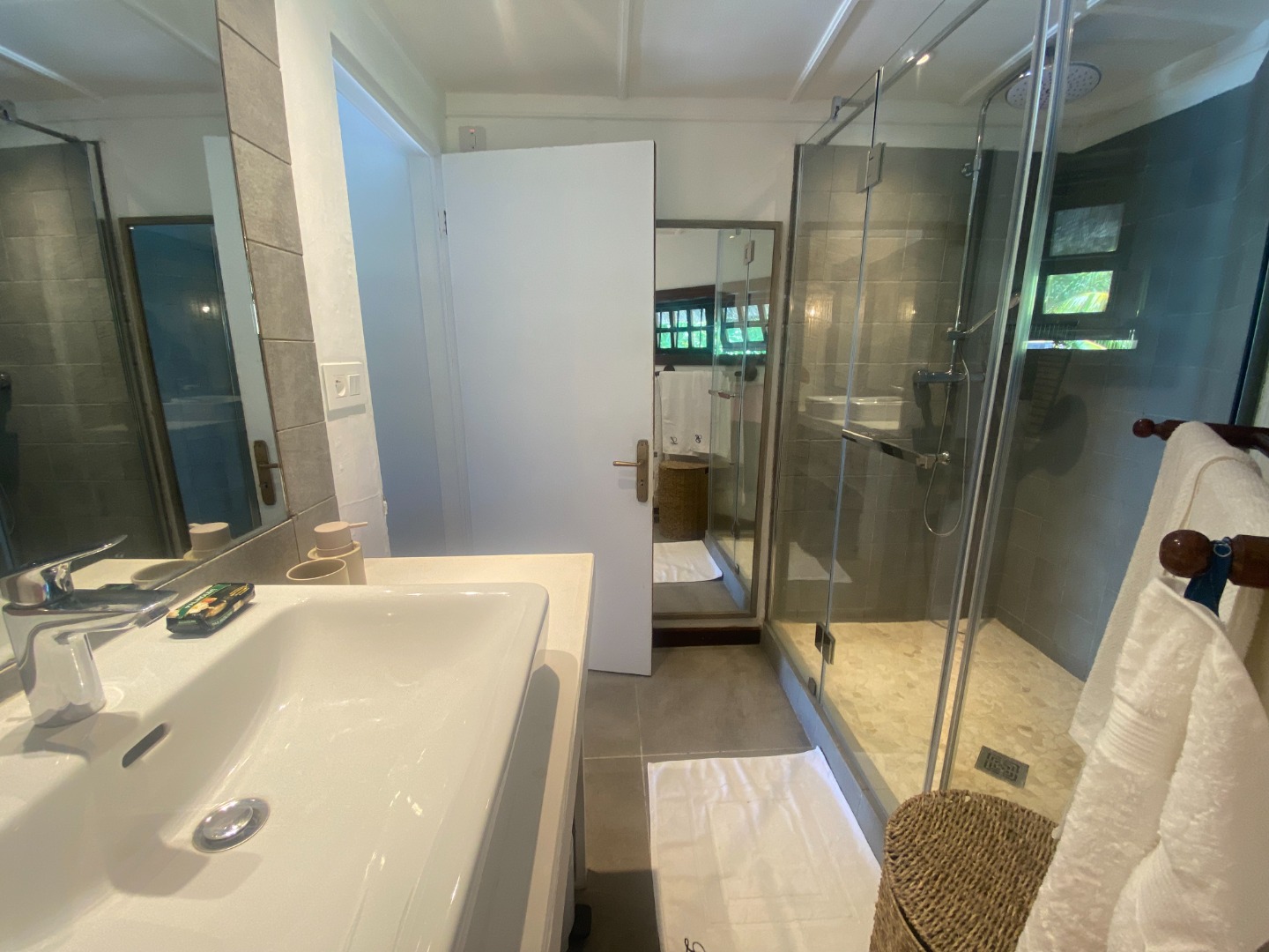 Villa Honeymoon 2023